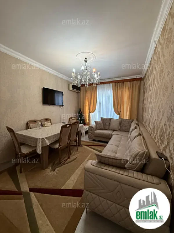 Satılır 3 otaqlı köhnə tikili 80 m²