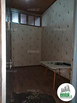 Satılır 2 otaqlı köhnə tikili 50 m² — Bakı 2 otaq 50.00 m²