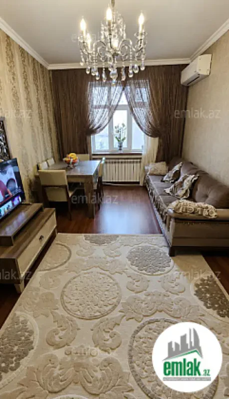 Satılır 3 otaqlı köhnə tikili 70 m²