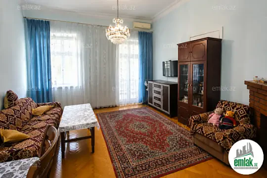 Satılır 3 otaqlı köhnə tikili 90 m² — Bakı 3 otaq 90.00 m²