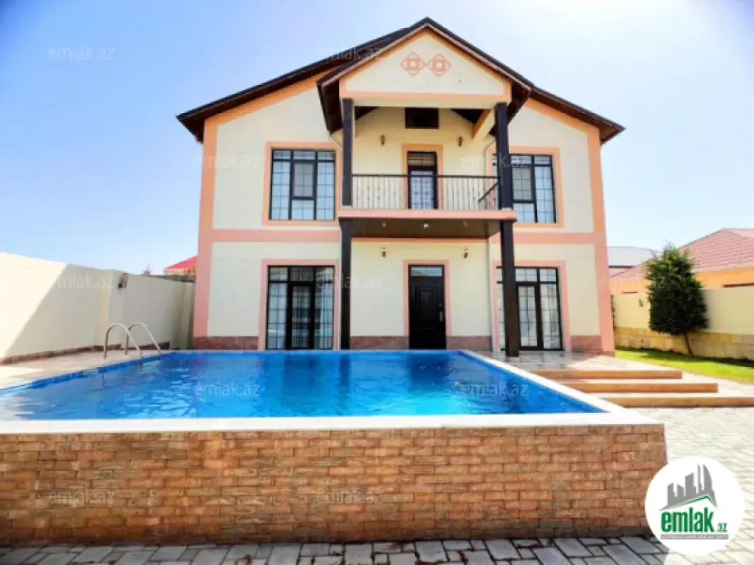 Satılır 5 otaqlı həyət evi 220 m²