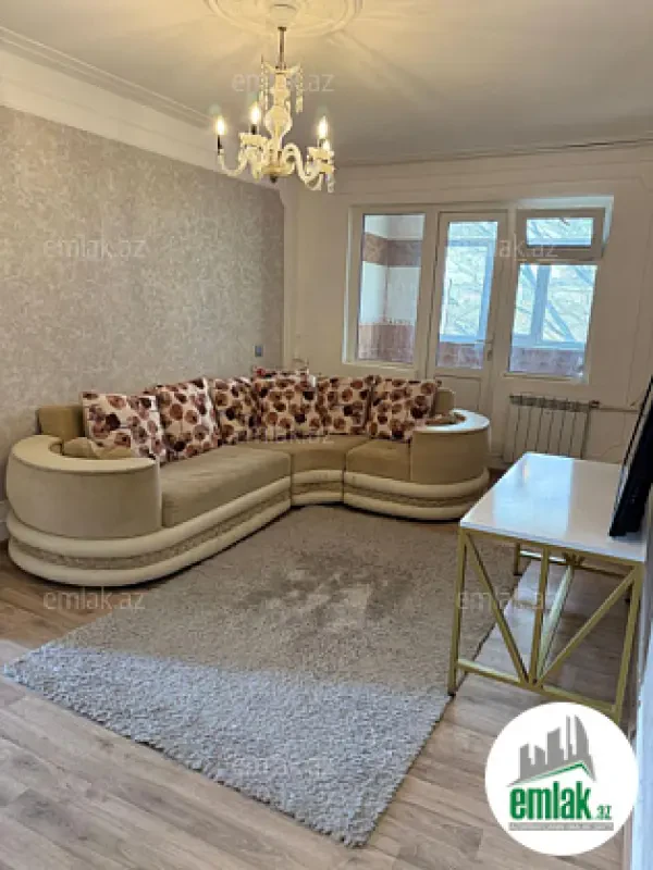 Satılır 2 otaqlı köhnə tikili 55 m²
