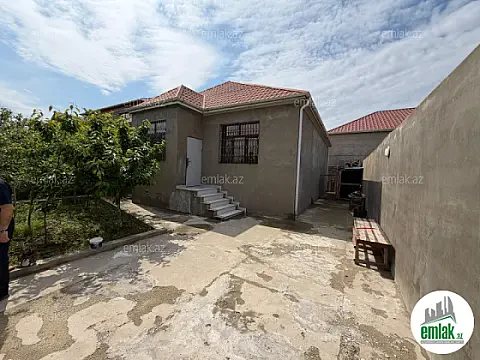 Satılır 3 otaqlı həyət evi 100 m² — Bakı 3 otaq 100.00 m²