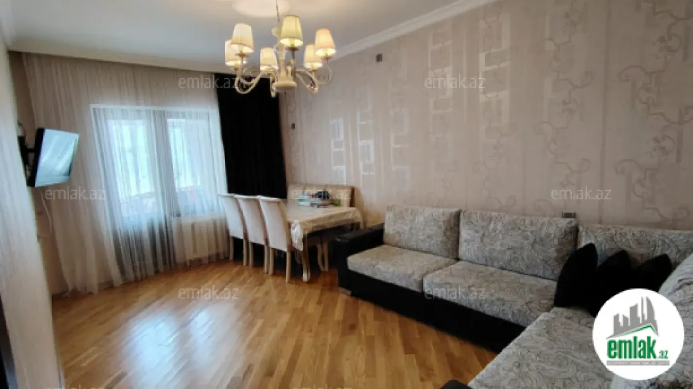 Satılır 3 otaqlı köhnə tikili 70 m²