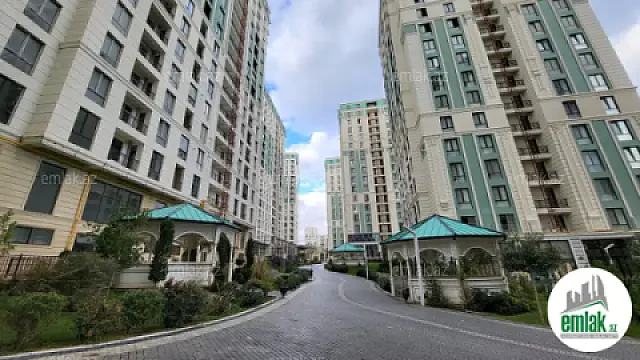 Satılır 3 otaqlı yeni tikili 100 m² — Bakı 3 otaq 100.00 m²