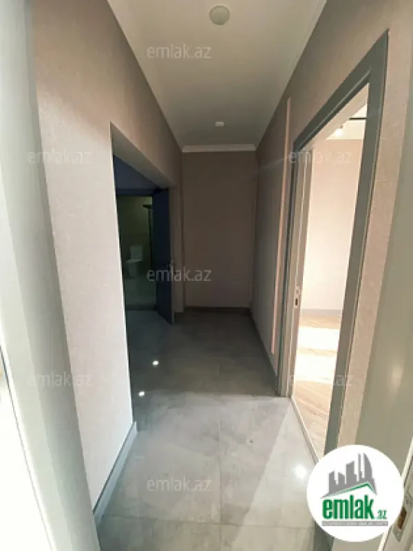 Satılır 3 otaqlı yeni tikili 107 m²