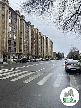 Satılır 5 otaqlı köhnə tikili 110 m² — Bakı 5 otaq 110.00 m²