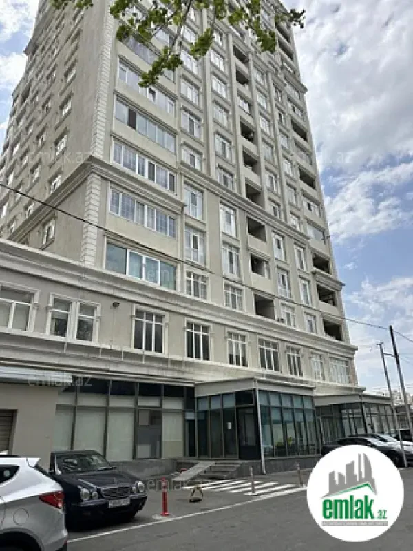 Satılır 3 otaqlı yeni tikili 105 m²