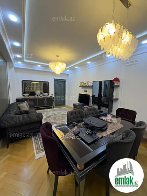 Satılır 3 otaqlı yeni tikili 155 m²