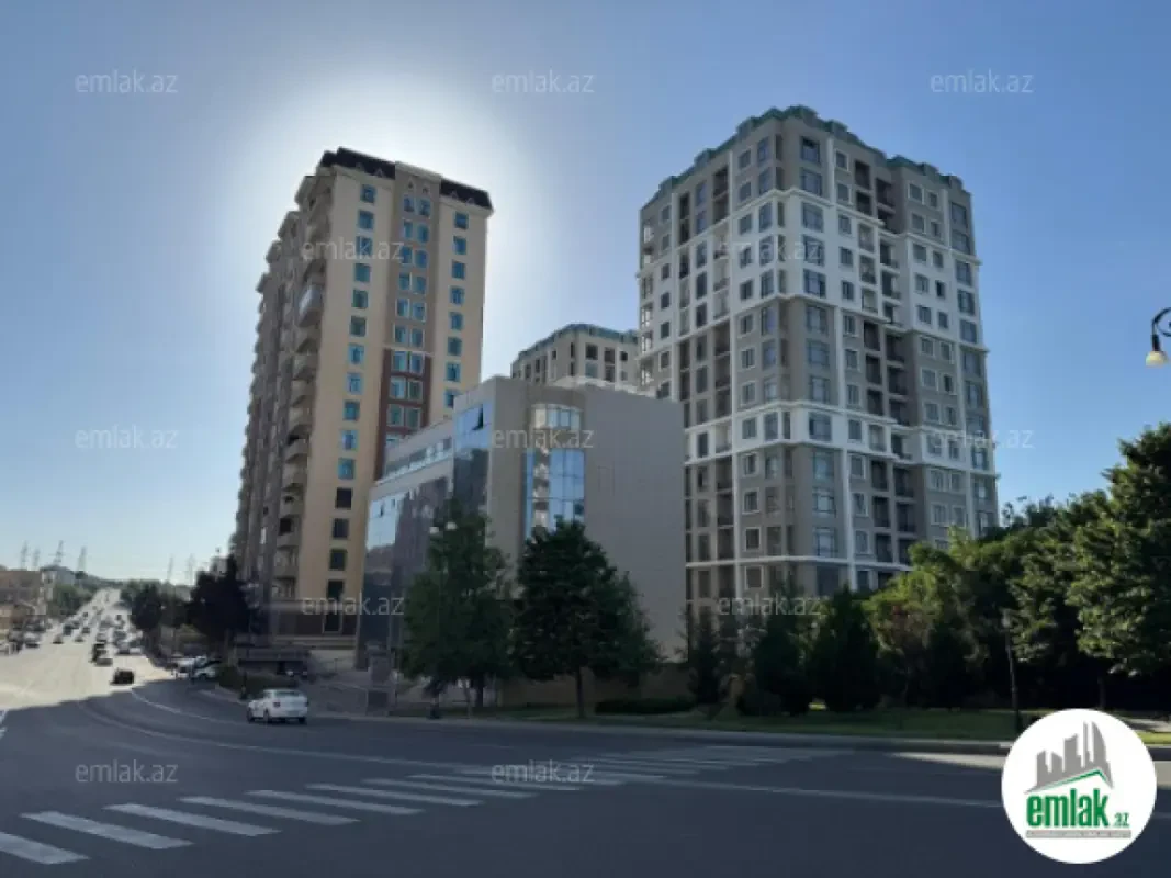 Satılır 2 otaqlı yeni tikili 72 m²