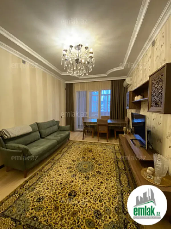 Satılır 3 otaqlı köhnə tikili 90 m²