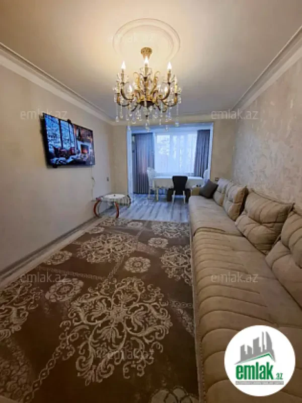 Satılır 3 otaqlı köhnə tikili 85 m²