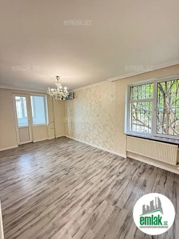 Satılır 3 otaqlı köhnə tikili 70 m²