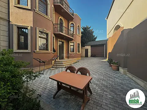 Satılır 8 otaqlı həyət evi 375 m² — Bakı 8 otaq 375.00 m²