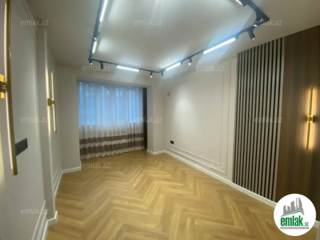 Satılır 2 otaqlı köhnə tikili 50 m²