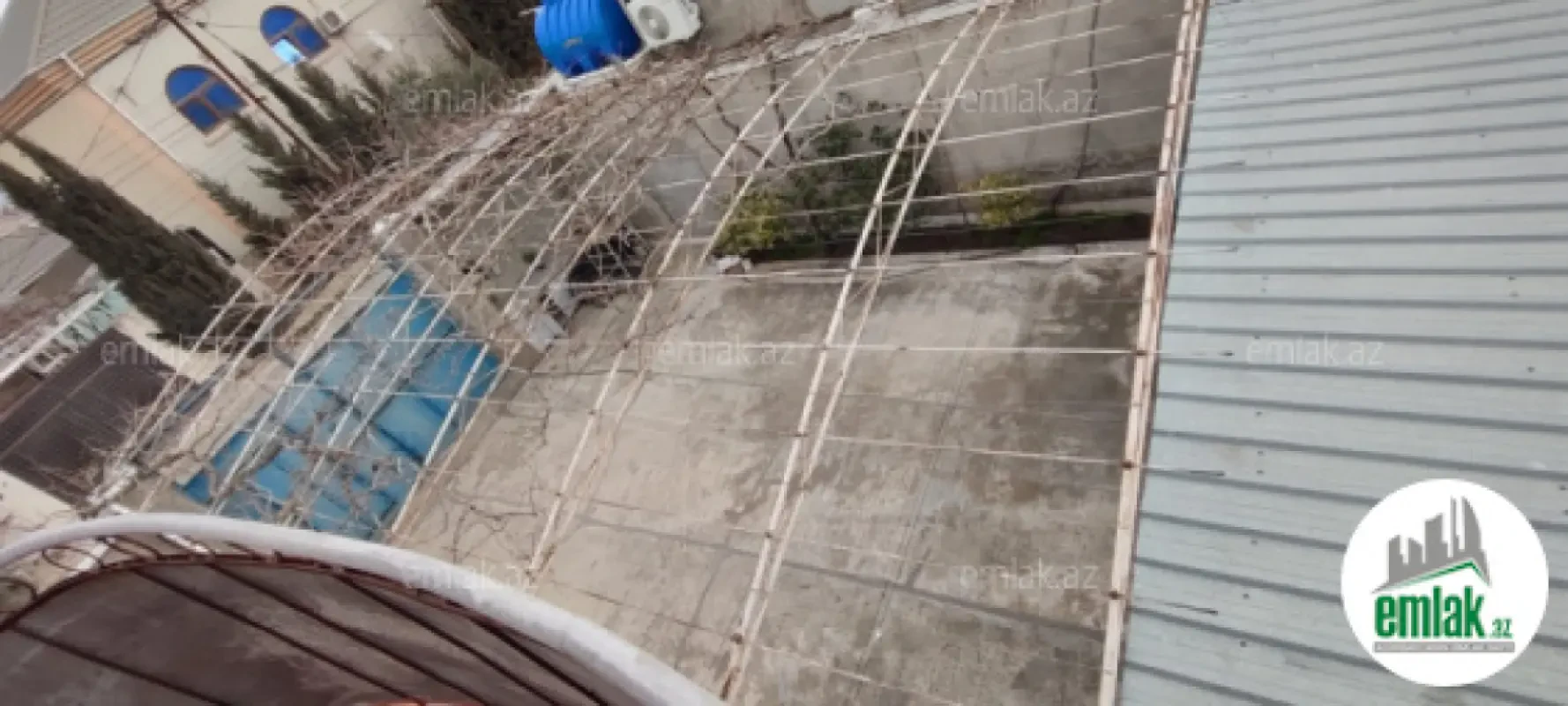 Satılır 6 otaqlı həyət evi 700 m²