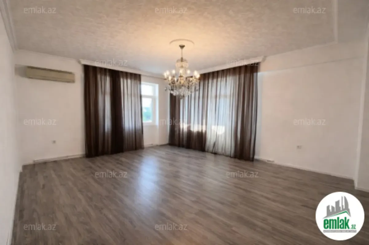 Satılır 4 otaqlı yeni tikili 136 m²