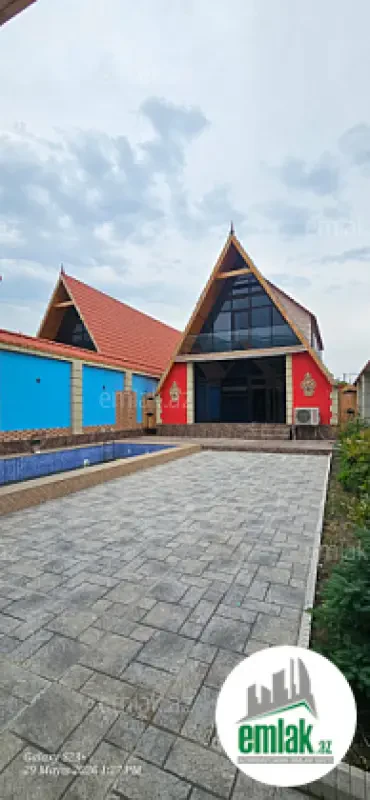 Satılır 4 otaqlı həyət evi 155 m²