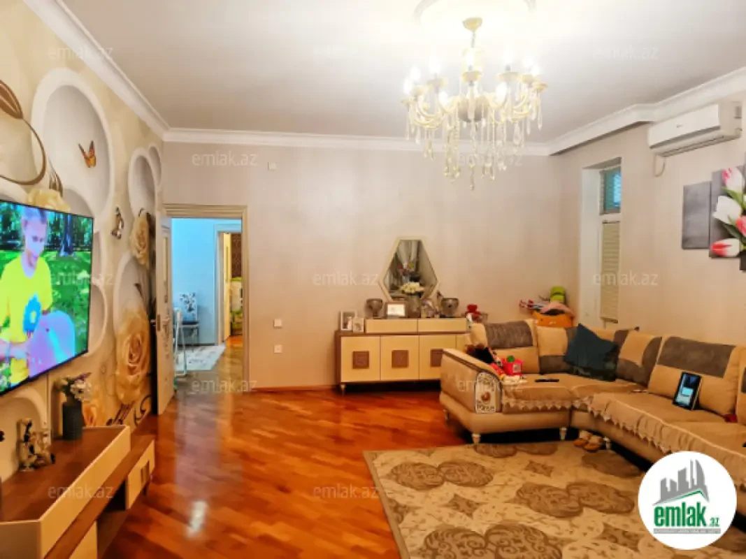 Satılır 3 otaqlı yeni tikili 100 m²