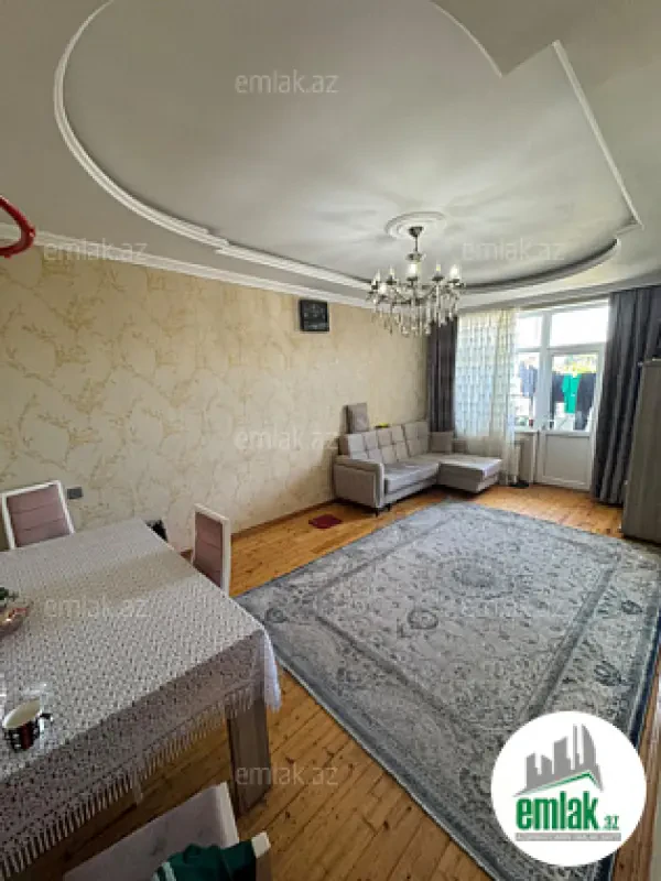 Satılır 3 otaqlı yeni tikili 85 m²