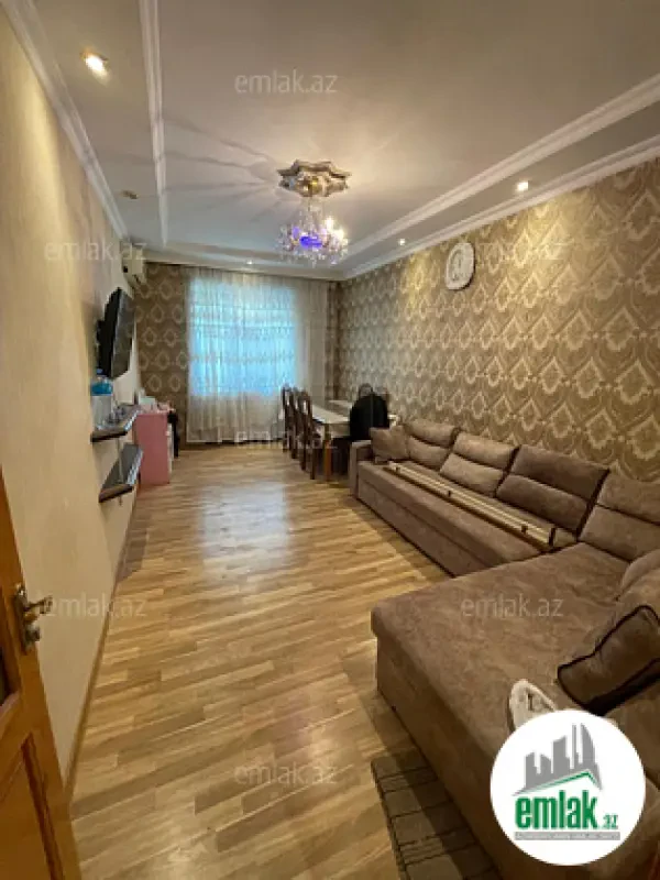 Satılır 3 otaqlı köhnə tikili 60 m²