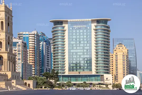 Satılır 3 otaqlı yeni tikili 145 m² — Bakı 3 otaq 145.00 m²