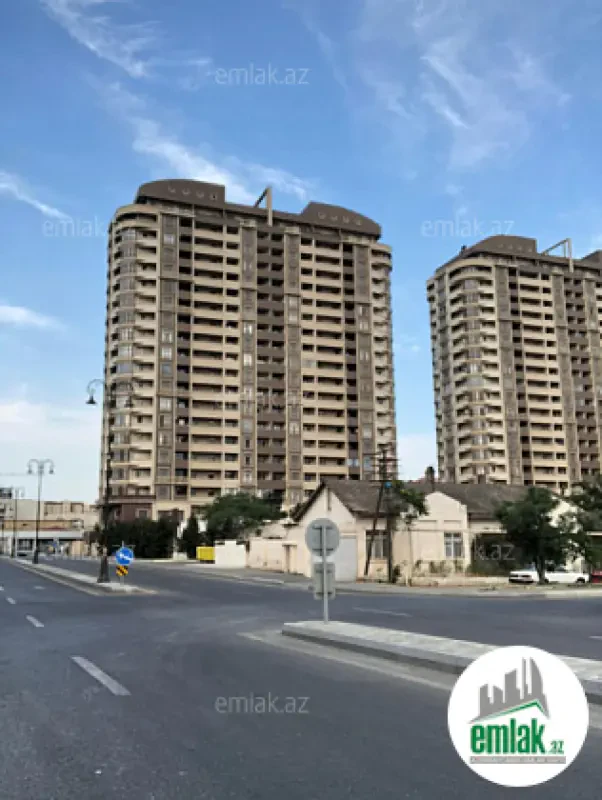 Satılır 2 otaqlı yeni tikili 110 m²