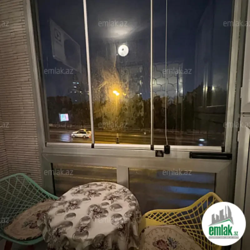 Satılır 1 otaqlı köhnə tikili 40 m²