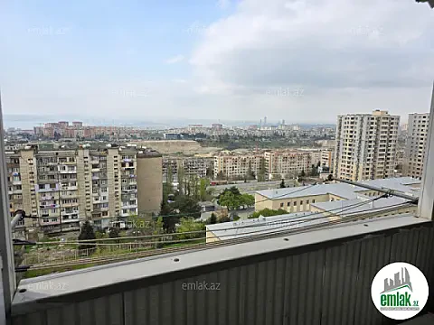 Satılır 4 otaqlı köhnə tikili 100 m² — Bakı 4 otaq 100.00 m²