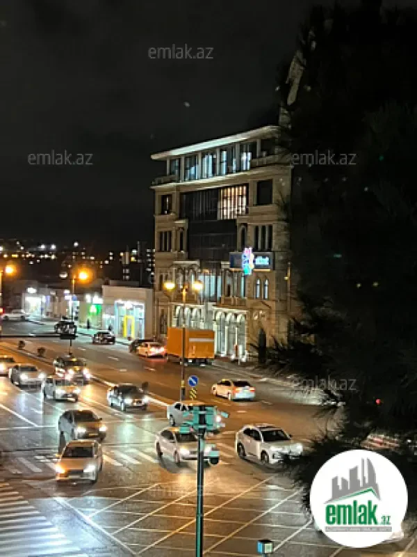 Satılır 3 otaqlı yeni tikili 88 m²