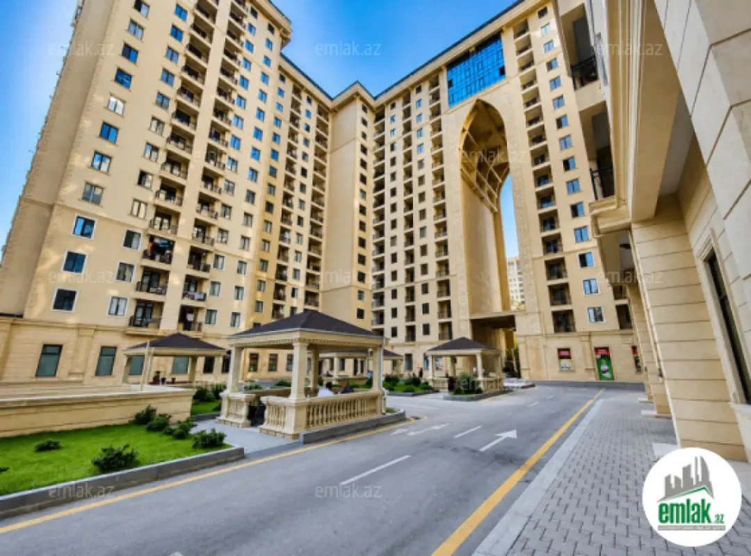 Satılır 3 otaqlı yeni tikili 105 m²