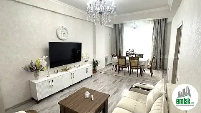 Satılır 3 otaqlı yeni tikili 130 m² — Bakı 3 otaq 130.00 m²