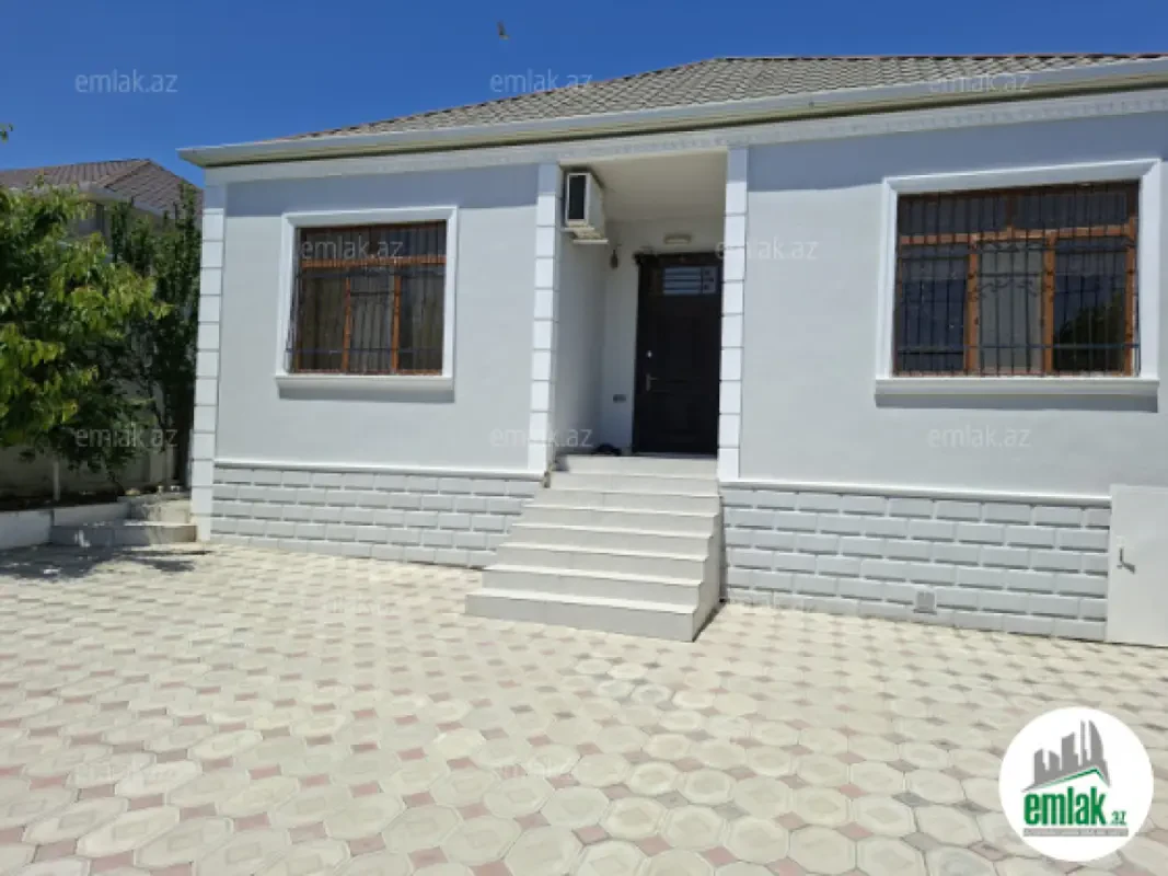 Satılır 4 otaqlı həyət evi 126.5 m²