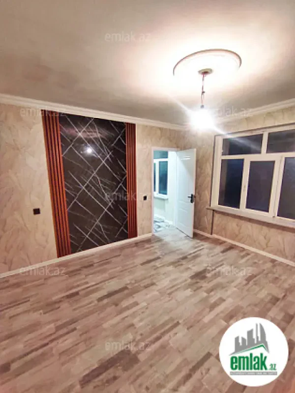 Satılır 2 otaqlı köhnə tikili 42 m²