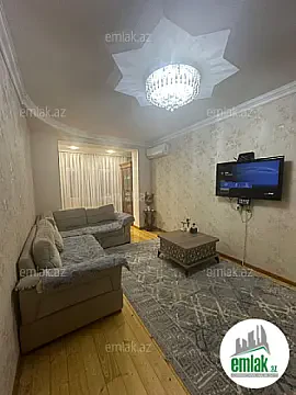 Satılır 4 otaqlı köhnə tikili 120 m² — Bakı 4 otaq 120.00 m²