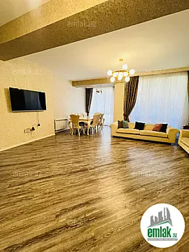 Satılır 4 otaqlı yeni tikili 200 m² — Bakı 4 otaq 200.00 m²