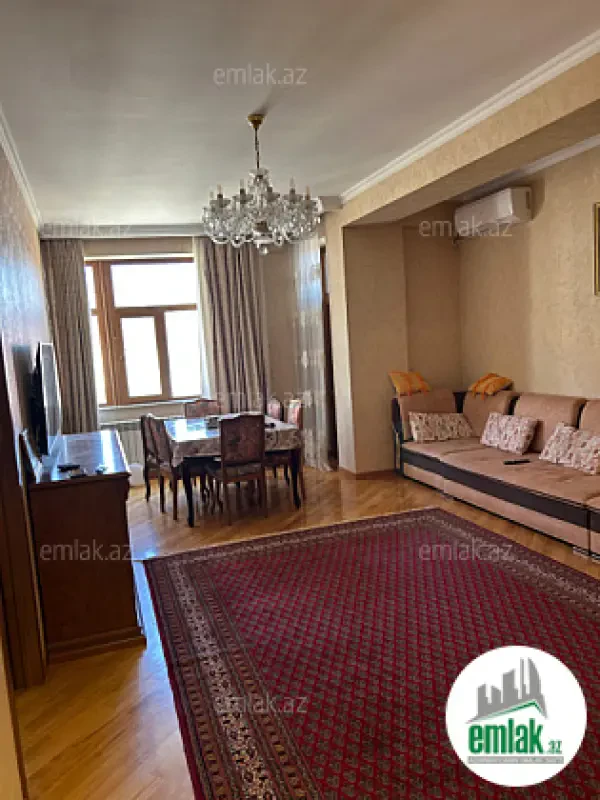 Satılır 4 otaqlı yeni tikili 140 m²