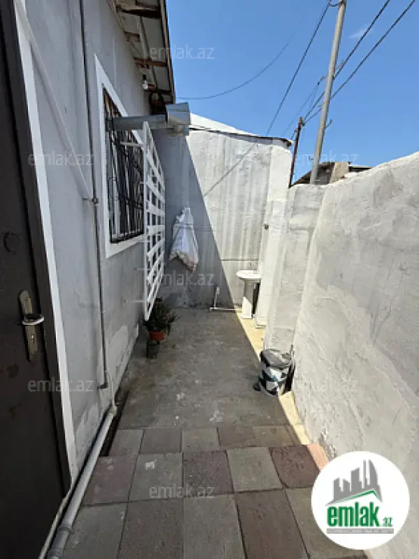 Satılır 2 otaqlı həyət evi 50 m²