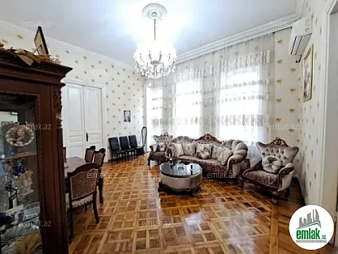 Satılır 3 otaqlı köhnə tikili 100 m² — Bakı 3 otaq 100.00 m²