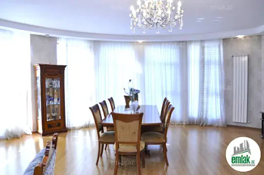 Satılır 4 otaqlı yeni tikili 195 m² — Bakı 4 otaq 195.00 m²