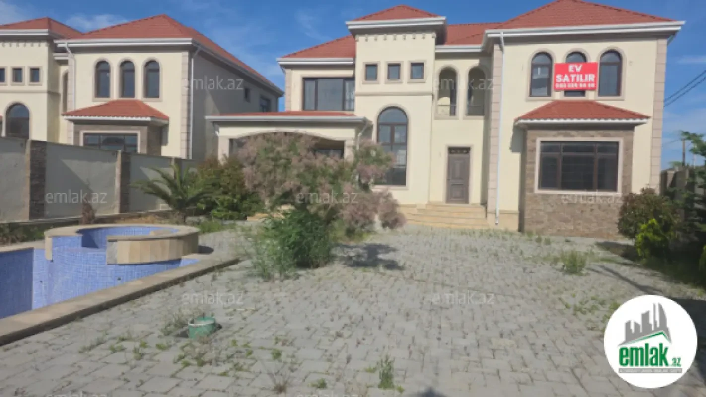Satılır 5 otaqlı mənzil 280 m²