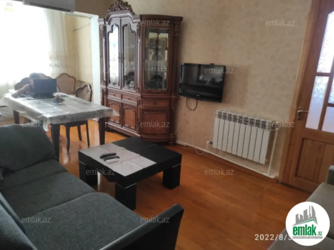 Satılır 2 otaqlı köhnə tikili 60 m²