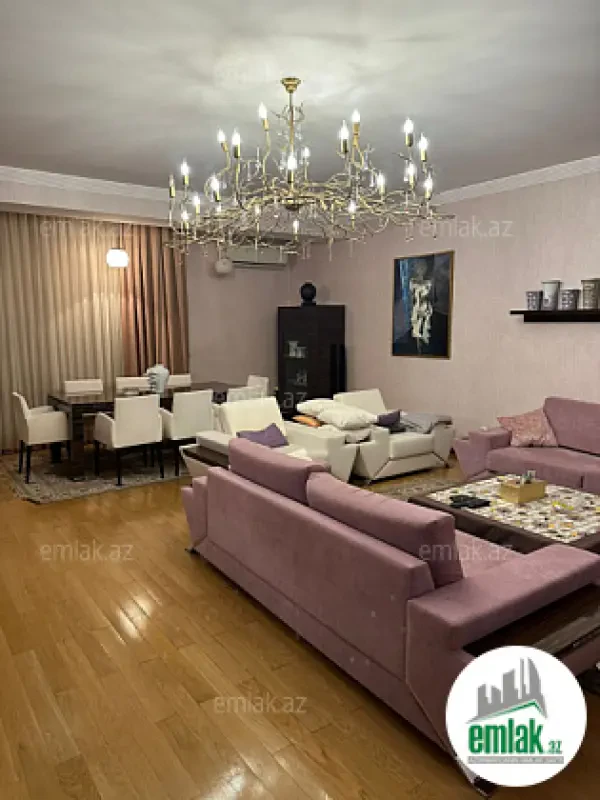 Satılır 4 otaqlı yeni tikili 190 m²