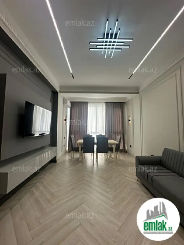 Satılır 3 otaqlı yeni tikili 110 m²