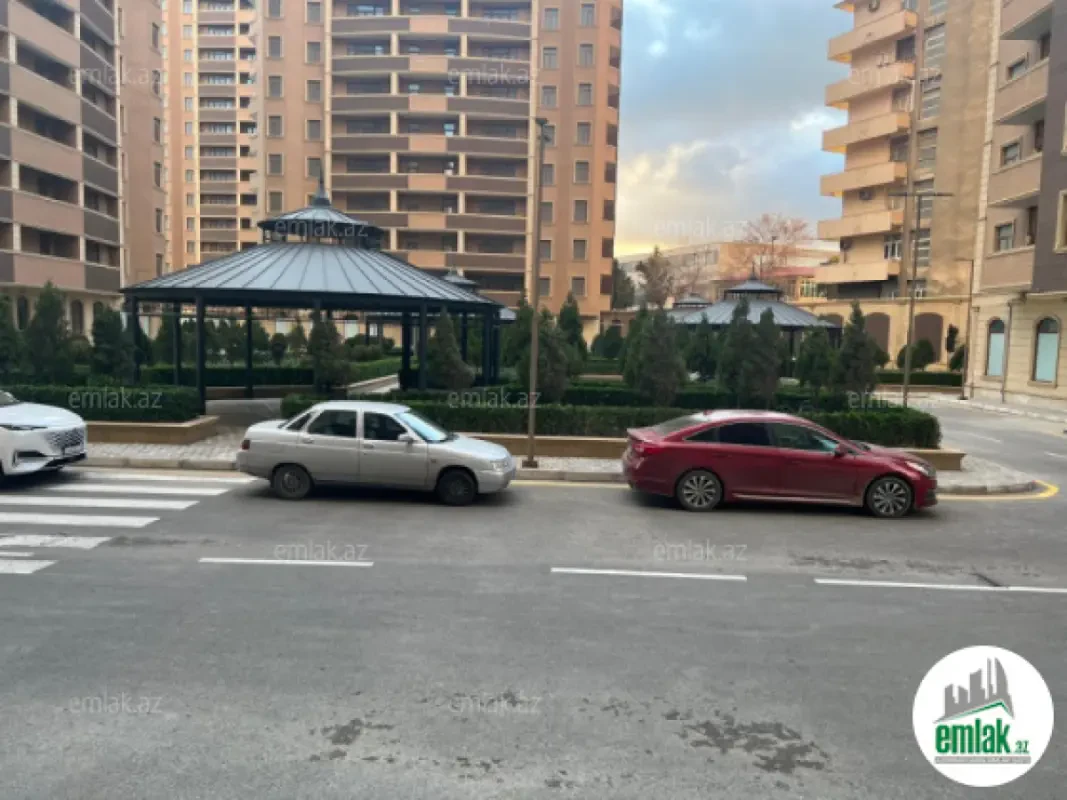 Satılır 2 otaqlı yeni tikili 85 m²
