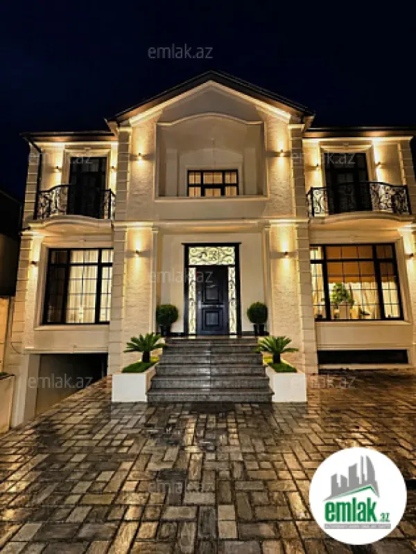 Satılır 5 otaqlı həyət evi 450 m²