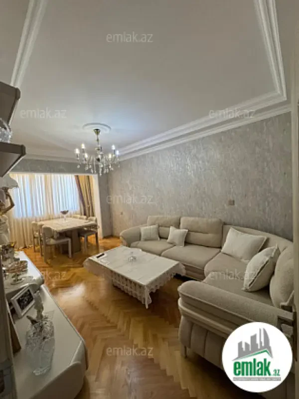 Satılır 3 otaqlı köhnə tikili 85 m²