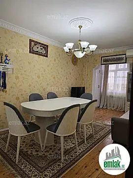 Satılır 3 otaqlı köhnə tikili 65 m² — Bakı 3 otaq 65.00 m²