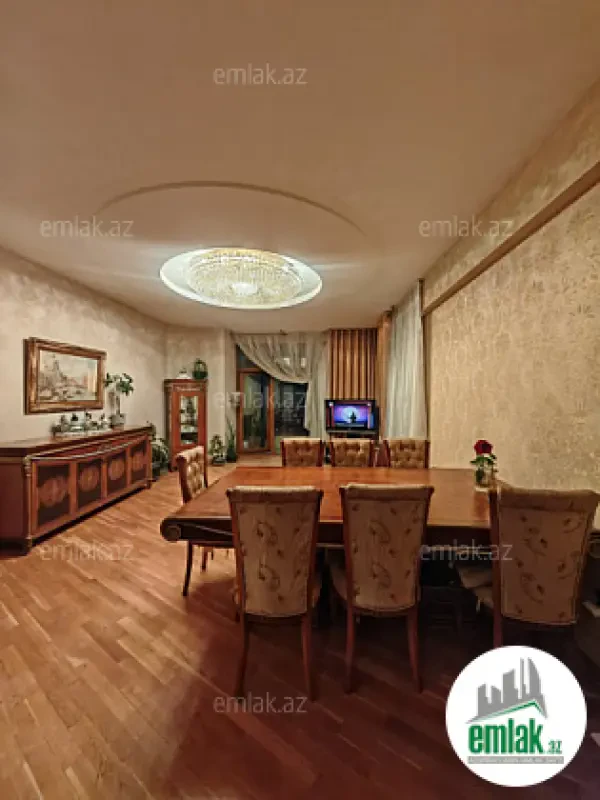 Satılır 3 otaqlı yeni tikili 110 m²