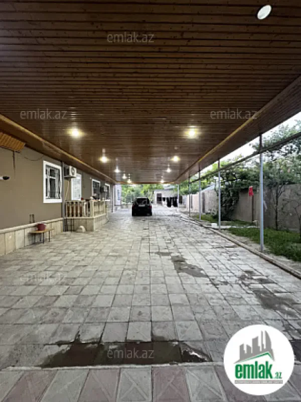 Satılır 4 otaqlı həyət evi 0.5 m²